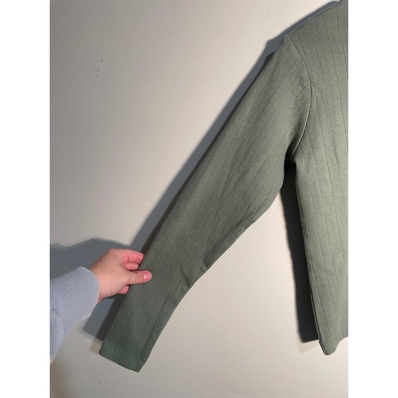 NWT Daily Drills Cotton Pointelle Crewneck Long Sleeve Green Medium/Large FLAW - Picture 4 of 10